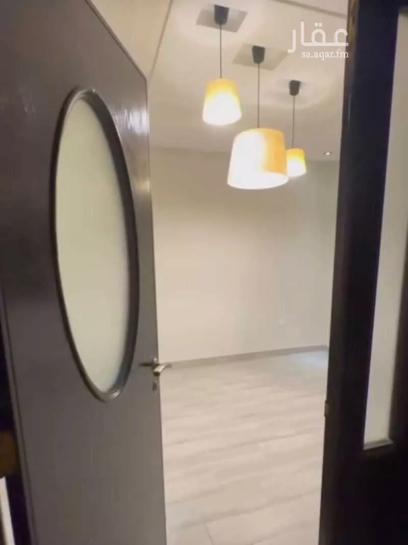 شقة 3 غرف في الروضة 4