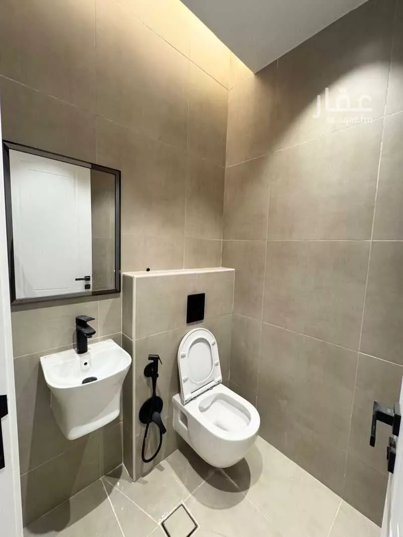 شقة 3 غرف في العارض 5