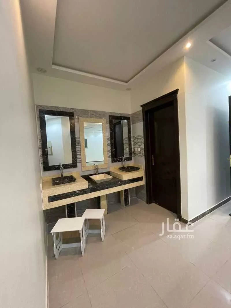 فيلا 5 غرف في طويق 2