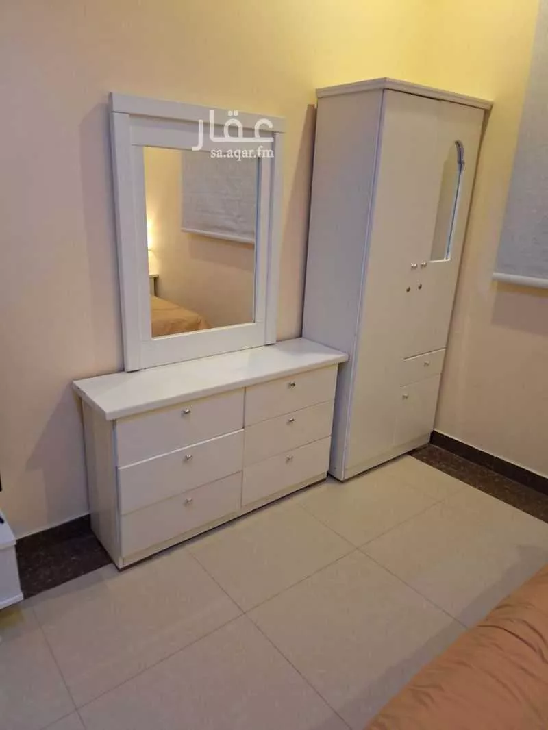 شقة 1 غرف في النرجس 4