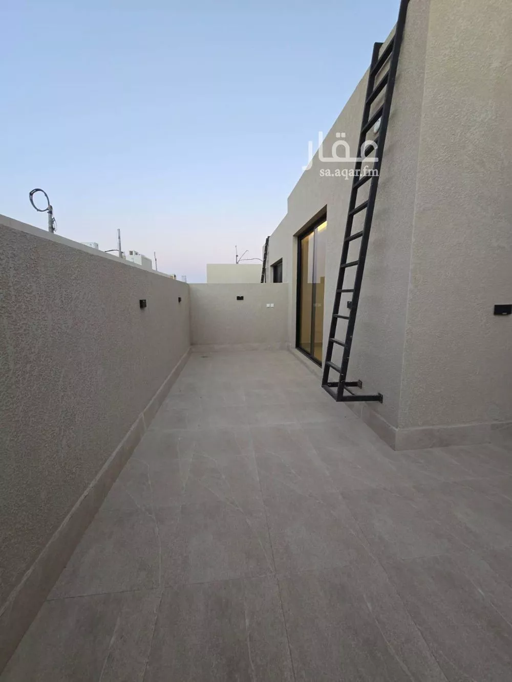 شقة 3 غرف في النرجس 4