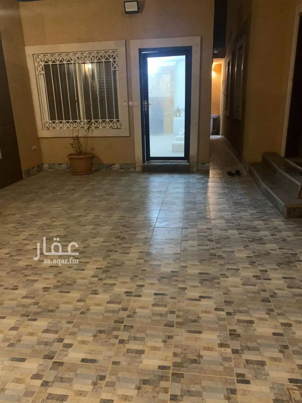 فيلا 4 غرف في الرمال 2