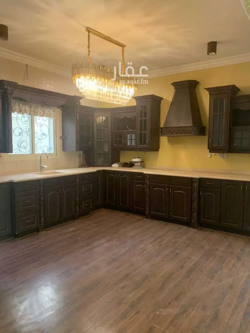 4 bedroom villa in Al Nuzhah, Eastern Province 4