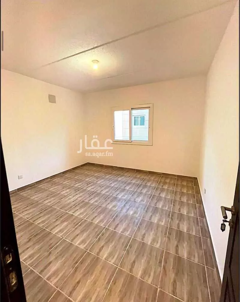 فيلا 5 غرف في العارض 3