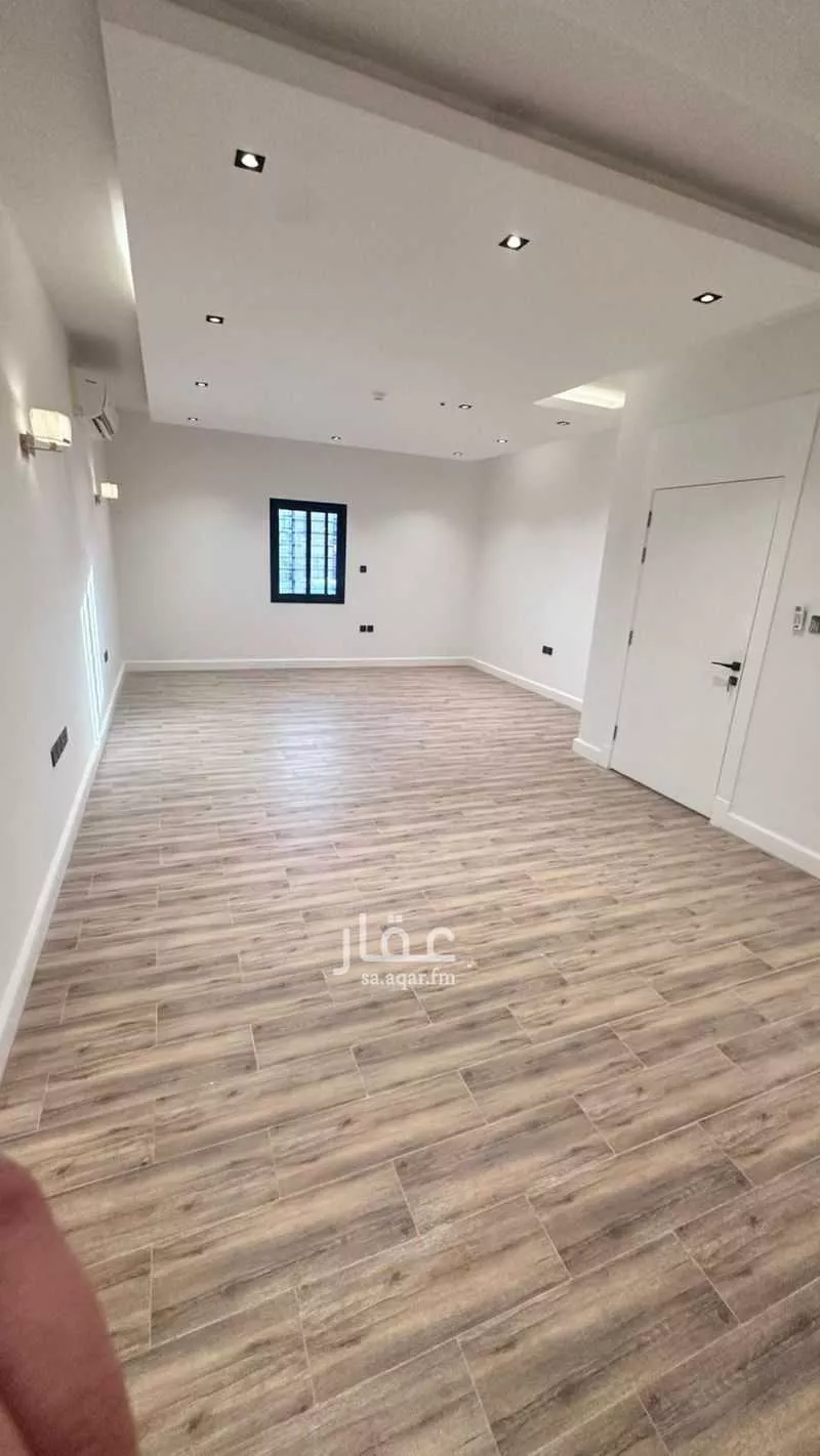 شقة 4 غرف في الياسمين 3