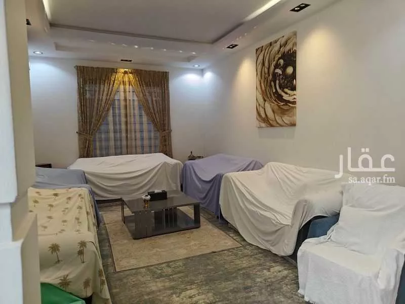 5 bedroom villa in Badr 4