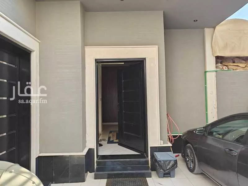 5 bedroom villa in Badr 3