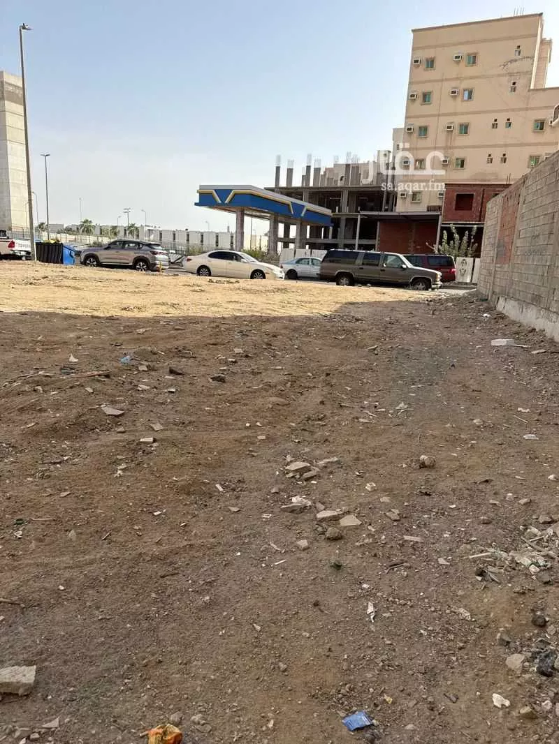 أرض 600 م² في النخيل 3