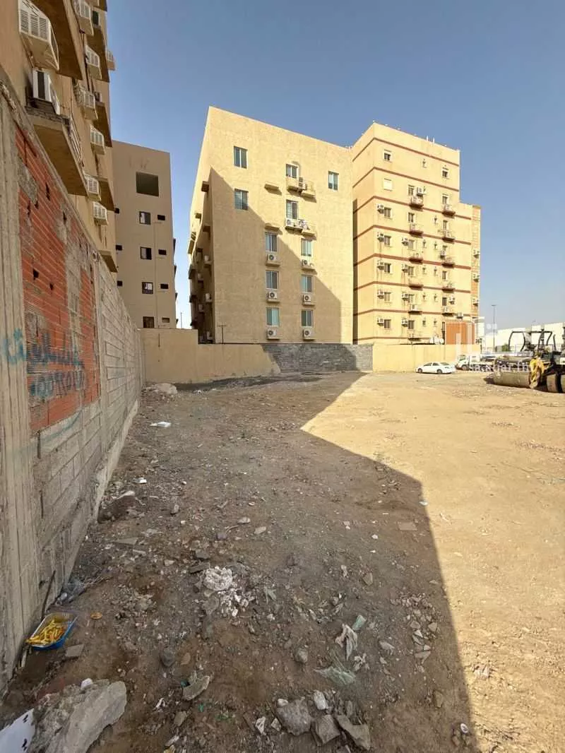 أرض 600 م² في النخيل 2