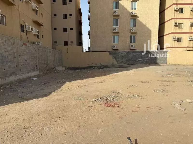 أرض 600 م² في النخيل 1