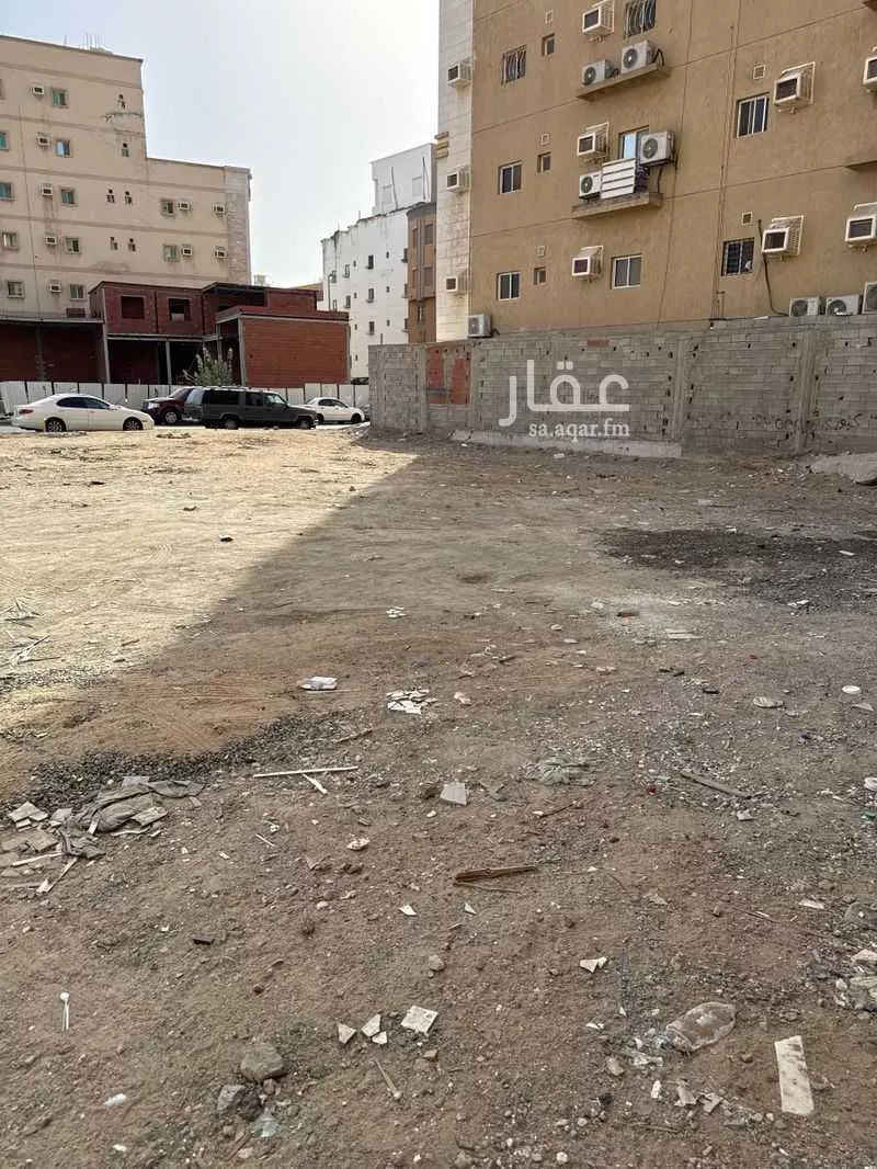 أرض 600 م² في النخيل 5