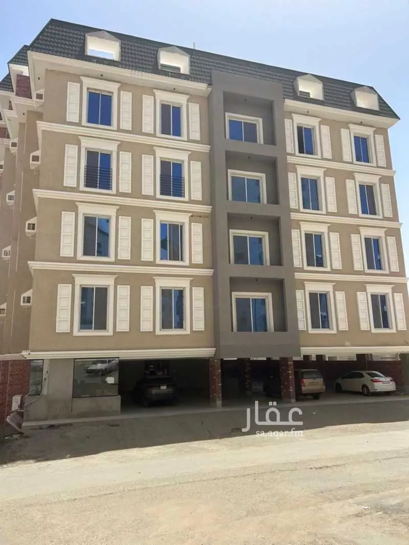 4 bedroom apartment in Abruq Ar Rughamah 1