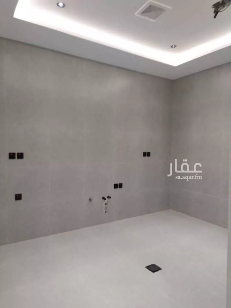 شقة 4 غرف في طيبة 2