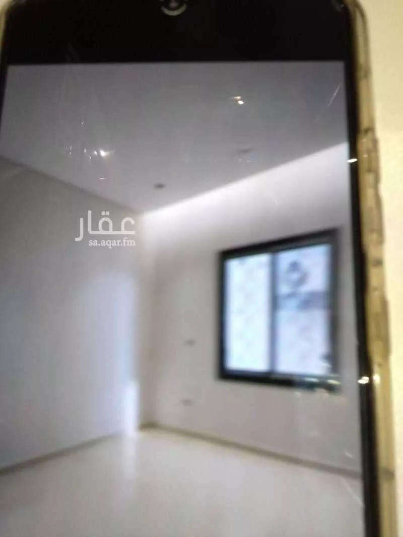 شقة 3 غرف في النزهة 2