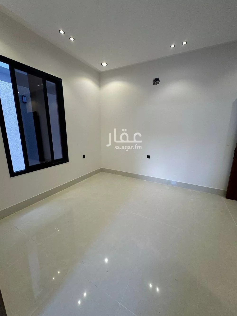 دور 5 غرف في الرمال 5