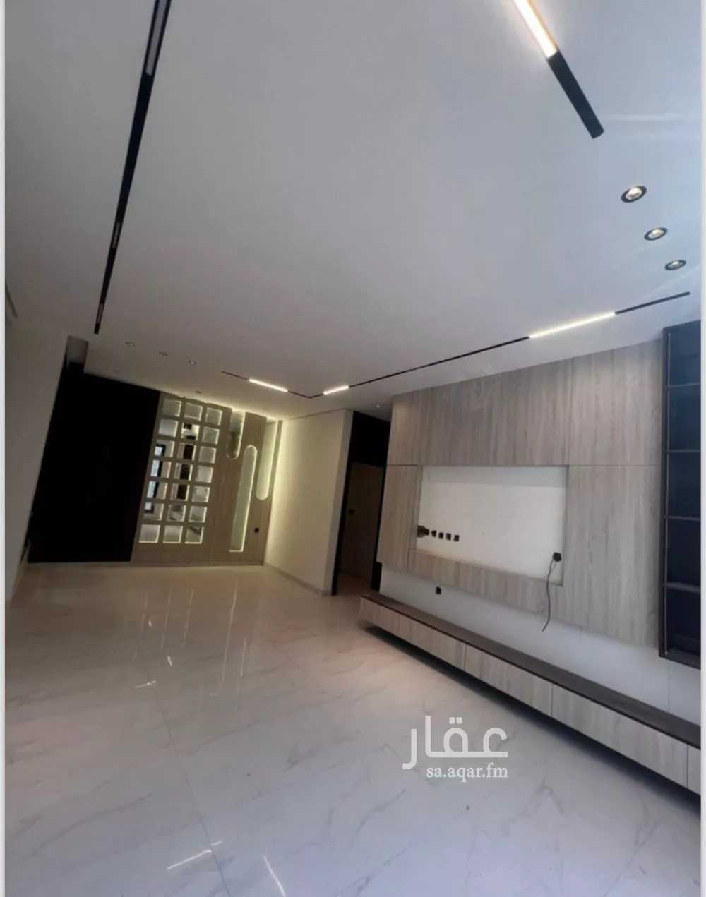 فيلا 5 غرف في الشرق 5