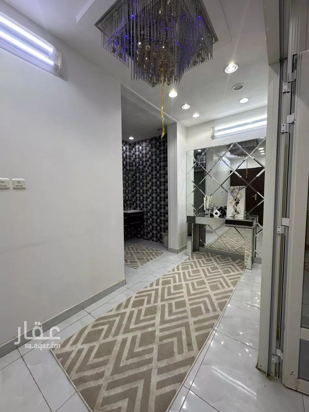 فيلا 15 غرف في الرمال 3