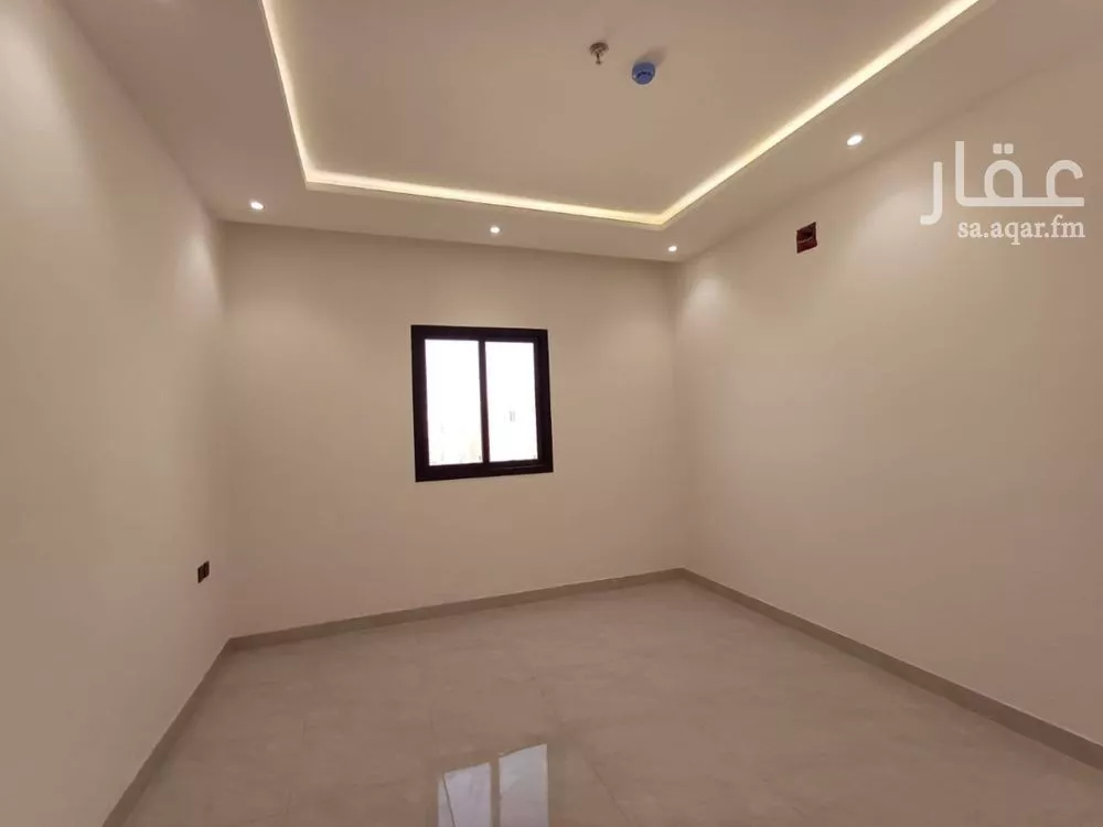 شقة 4 غرف في الرمال 2