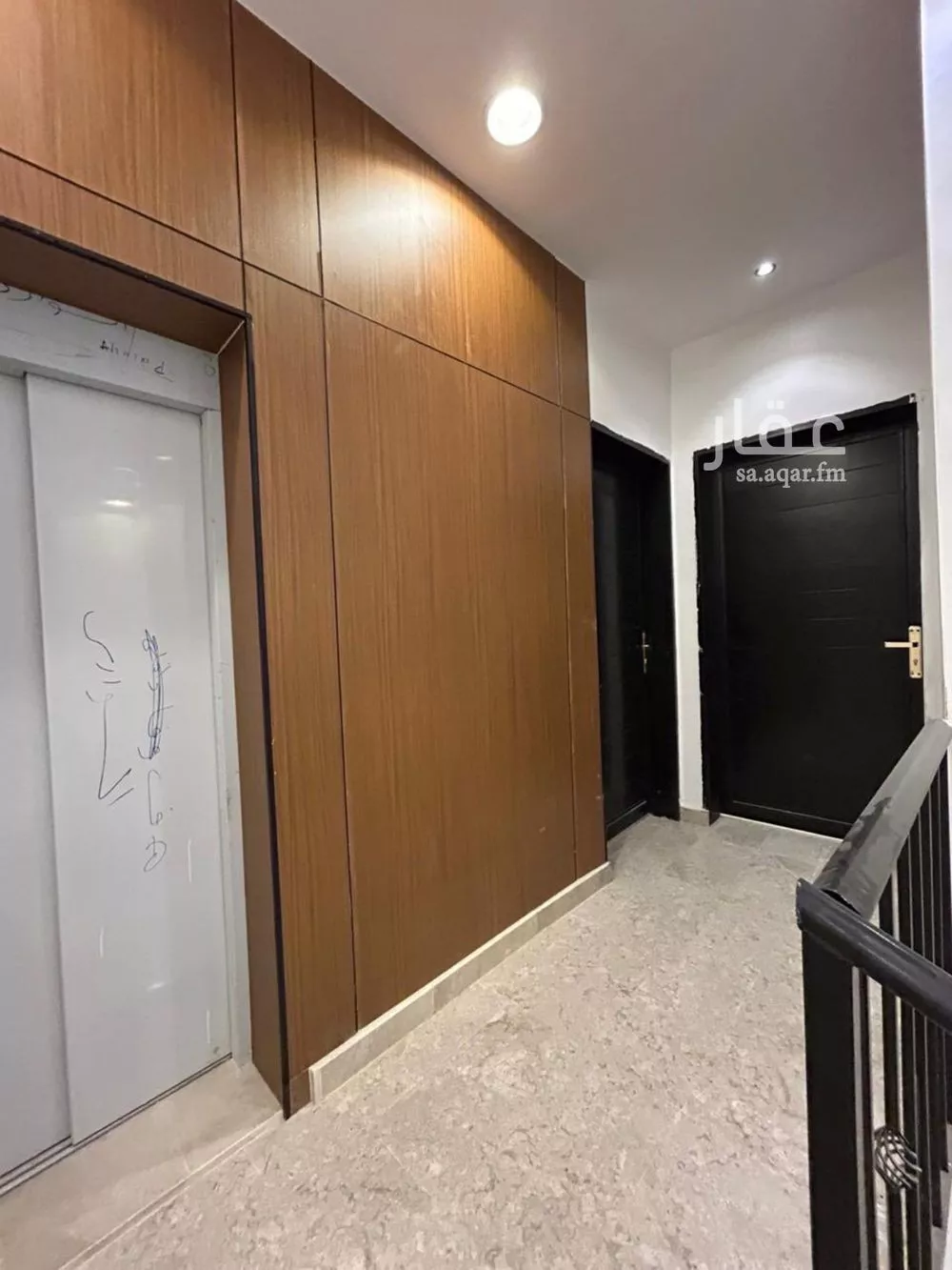 شقة 4 غرف في الرمال 1