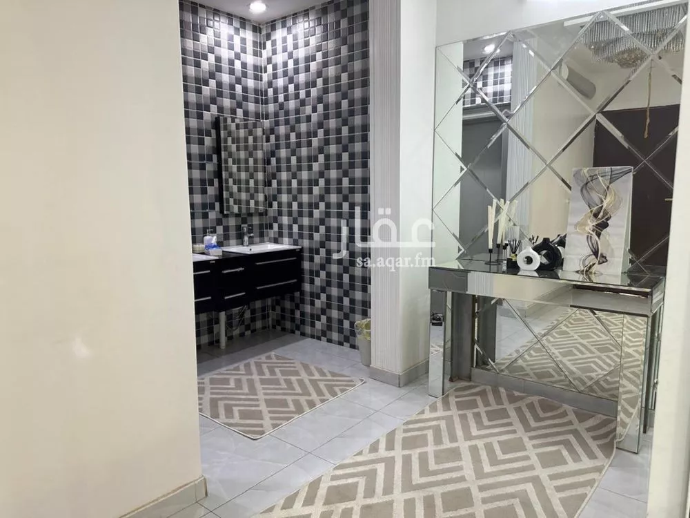 فيلا 15 غرف في الرمال 2