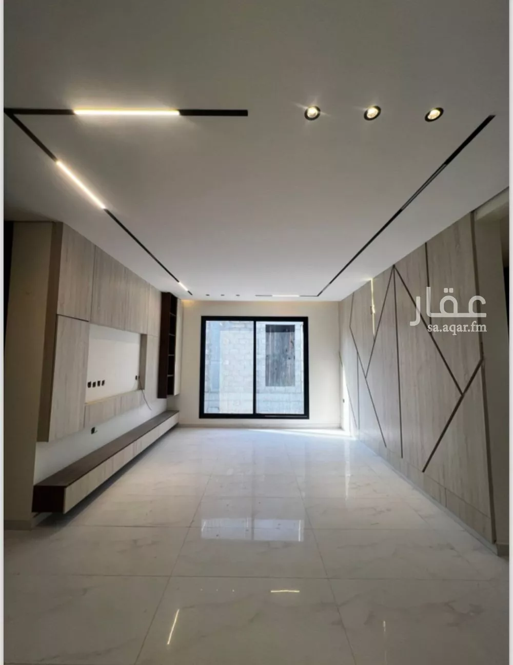 فيلا 5 غرف في الشرق 2