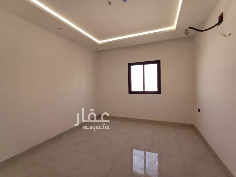 شقة 4 غرف في الرمال 5