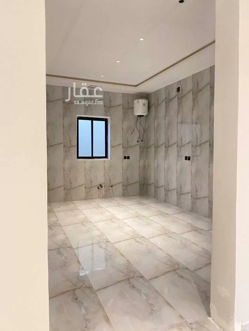 فيلا 5 غرف في الجنادرية 3