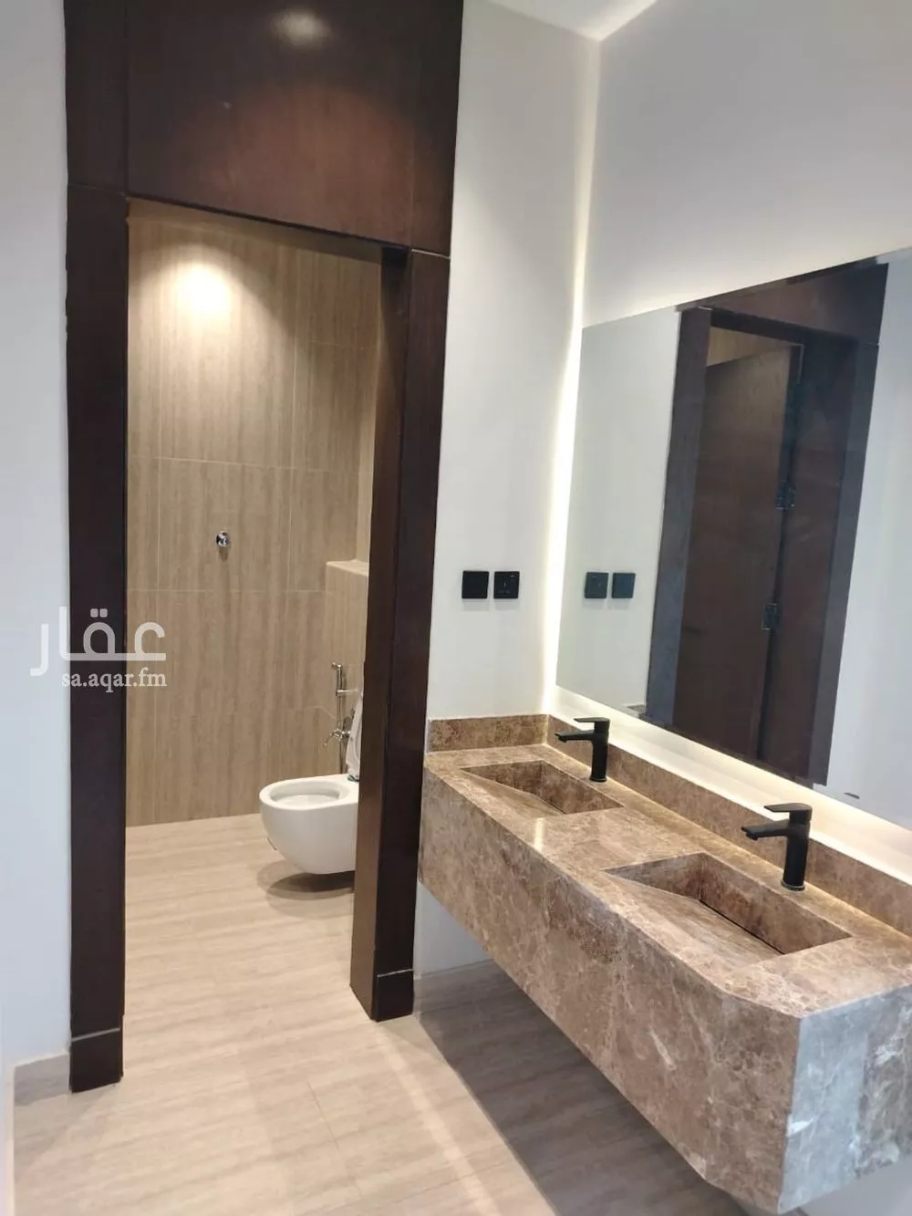 دور 4 غرف في العارض 1