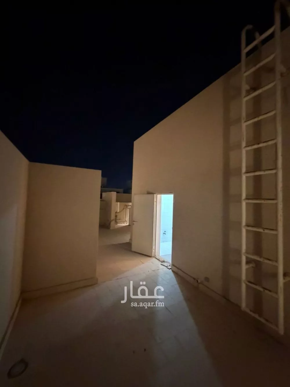 فيلا 7 غرف في النرجس 1