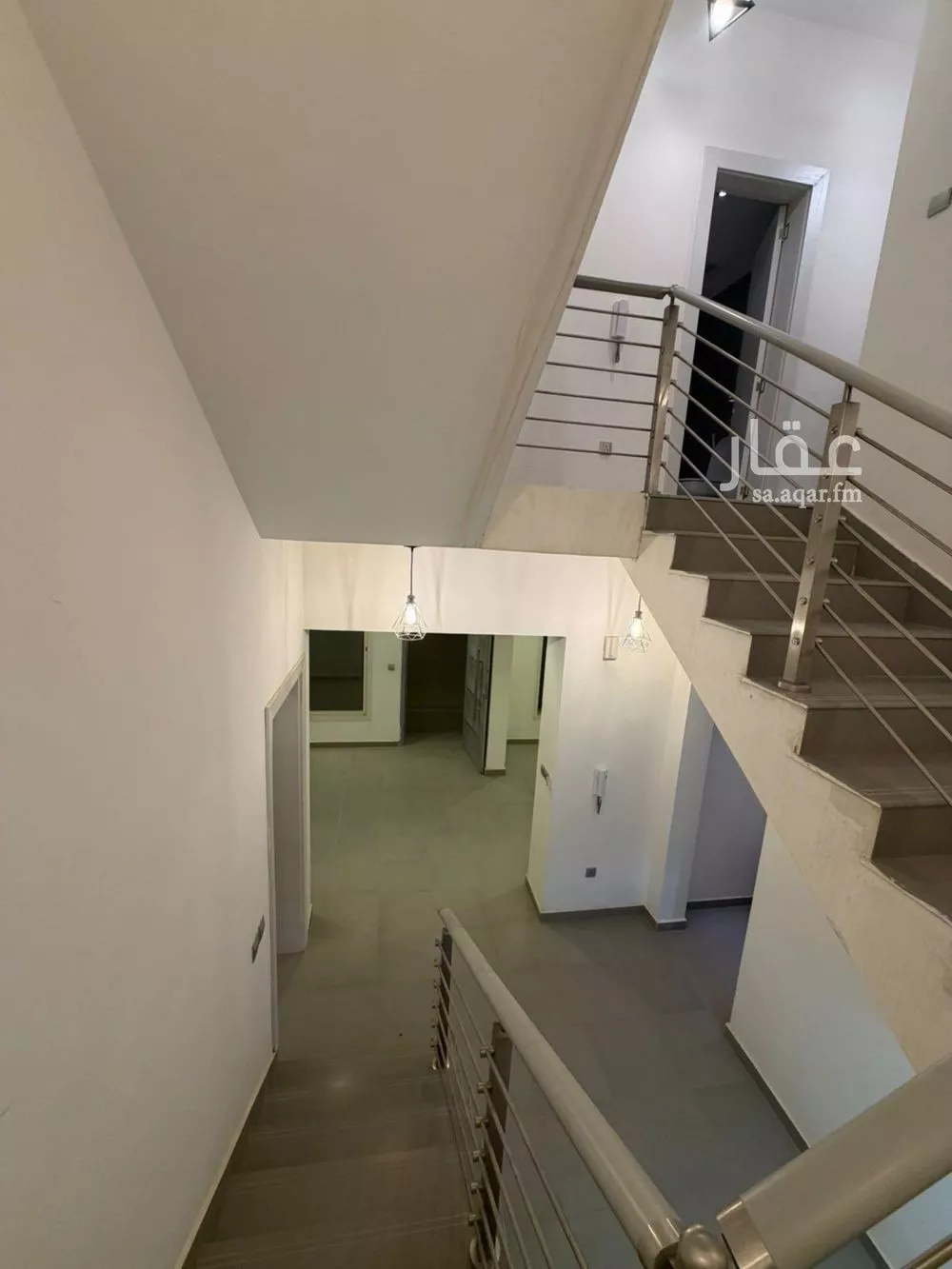 فيلا 7 غرف في النرجس 3