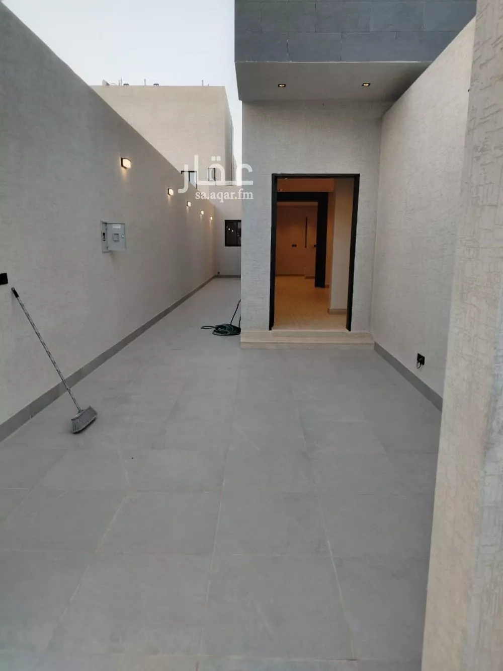 دور 4 غرف في العارض 5