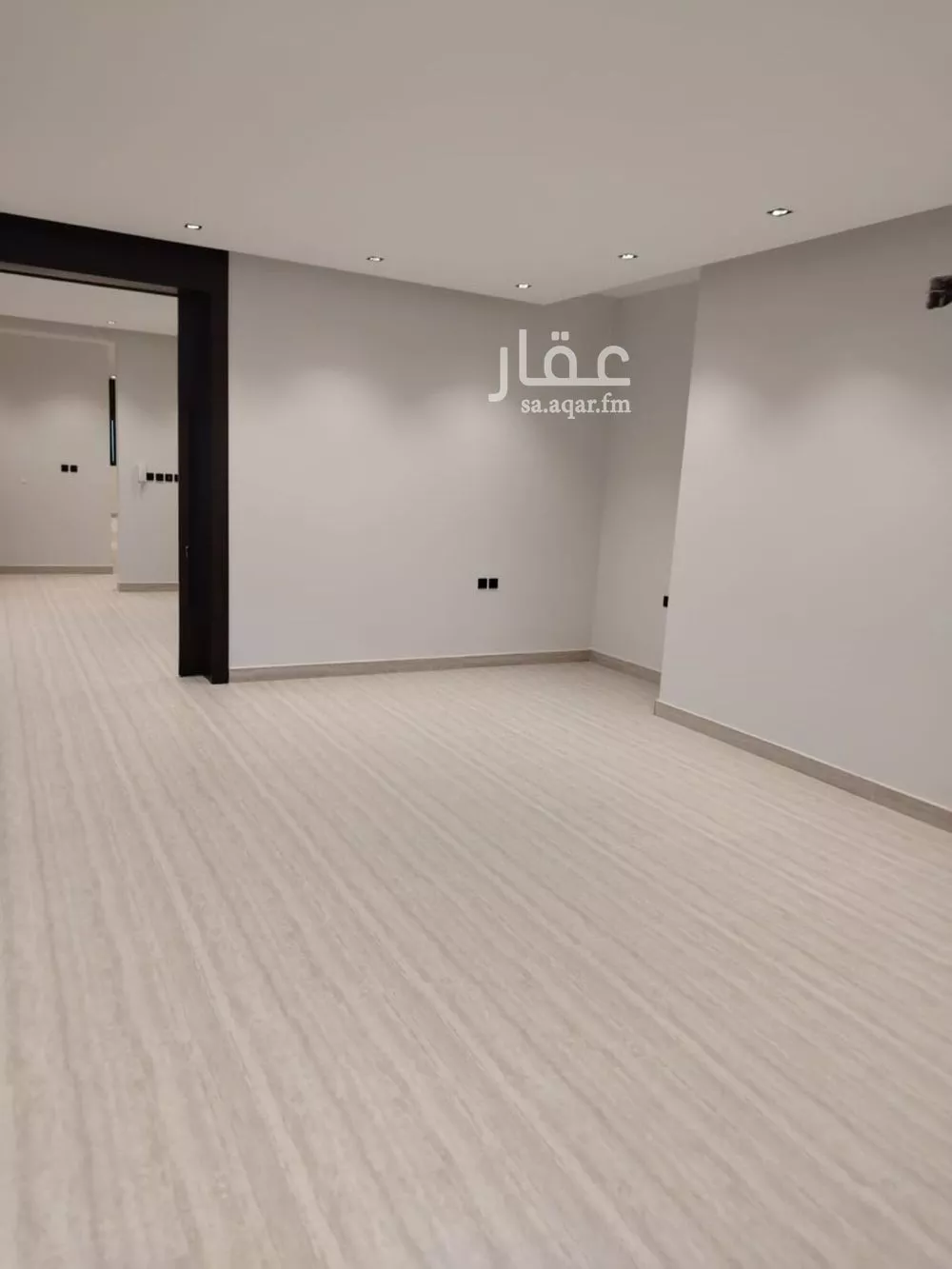 دور 4 غرف في العارض 4