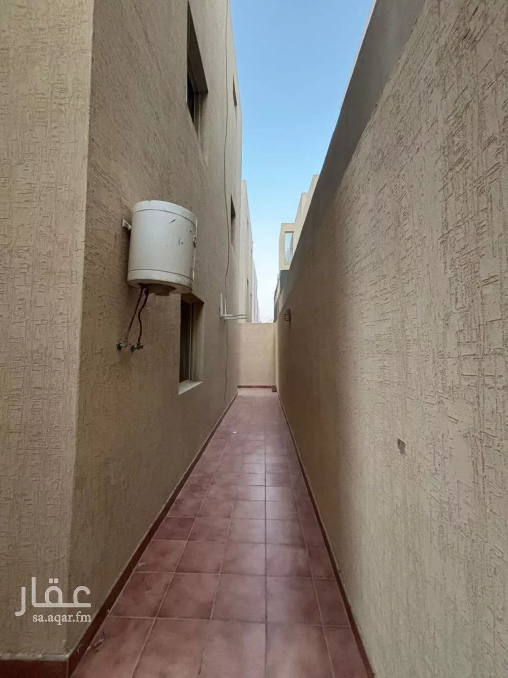 فيلا 5 غرف في النرجس 3