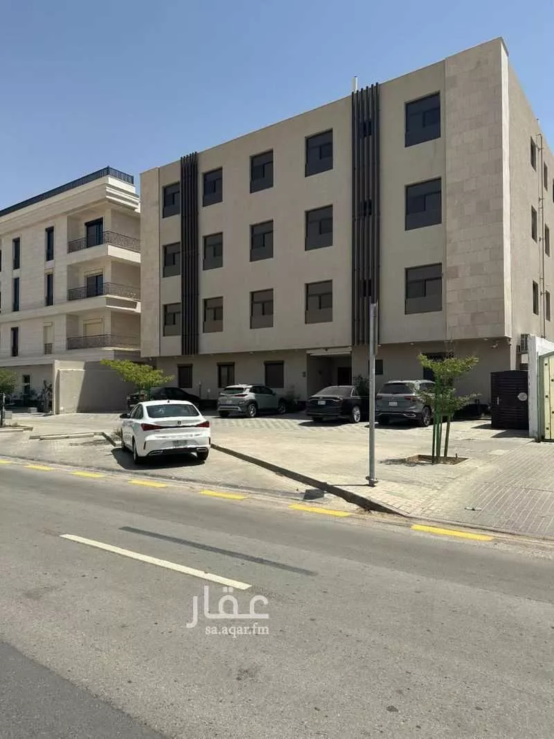 عمارة 780 م² في الندى