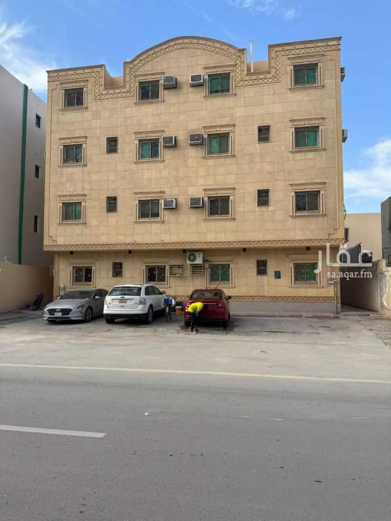 عمارة 560 م² في السعادة