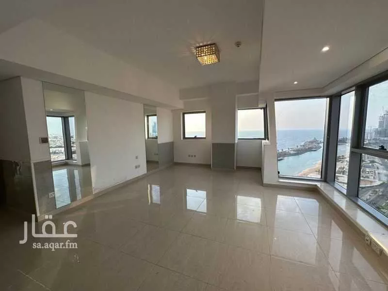 شقة 3 غرف في الشاطئ 3