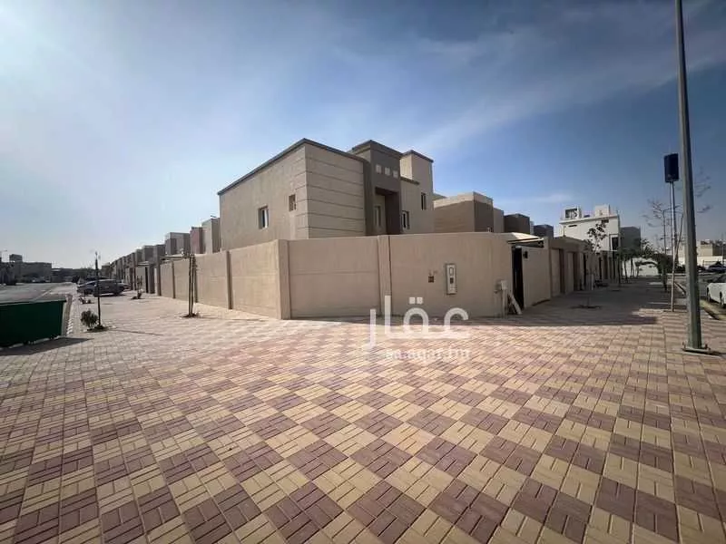 4 bedroom villa in Riyadh 3