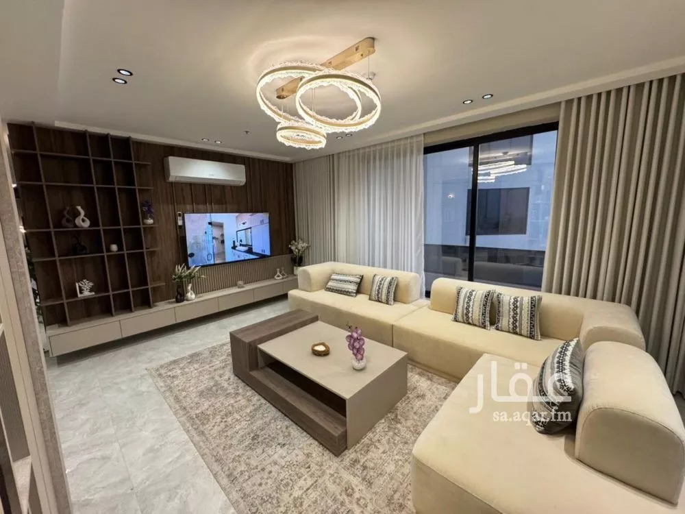 4 bedroom apartment in Ash Shati Al Gharbi 5