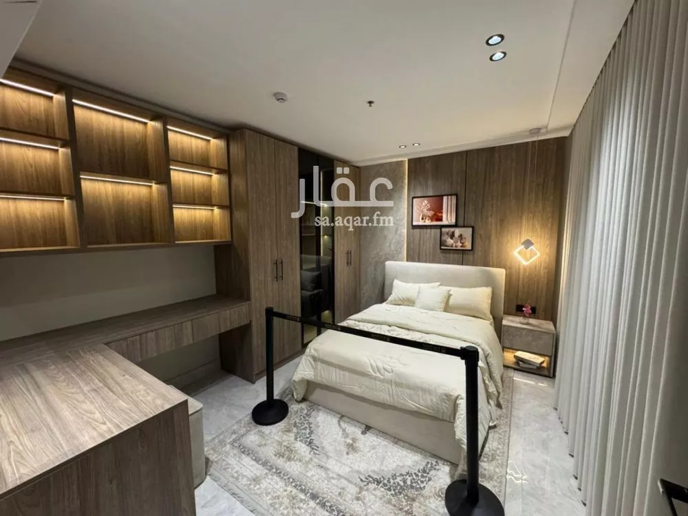 4 bedroom apartment in Ash Shati Al Gharbi 4
