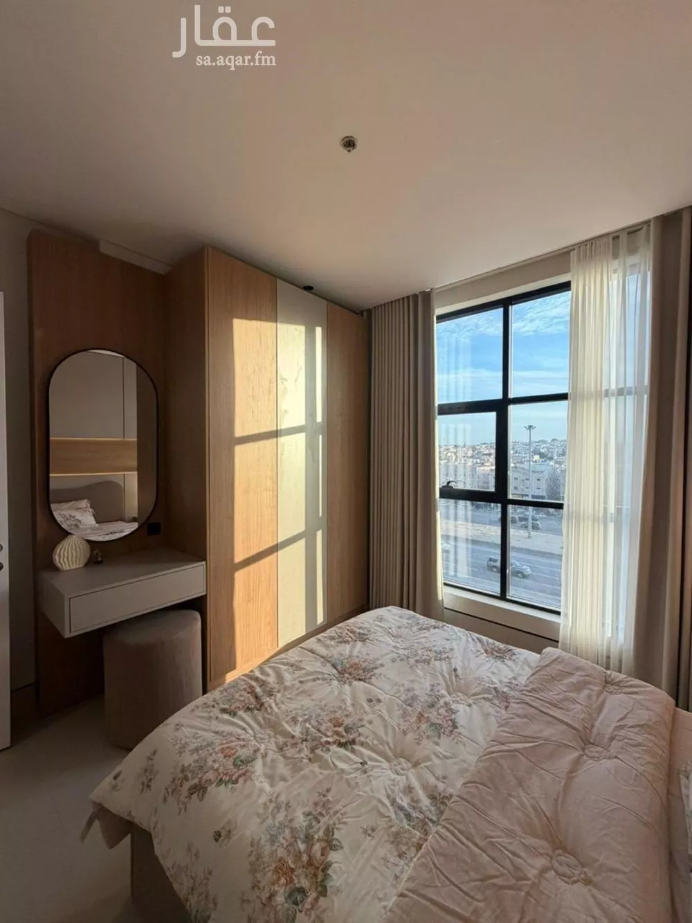 5 bedroom apartment in Al Qusur 1