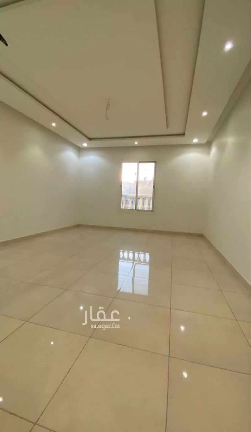 5 bedroom apartment in King Fahd 5