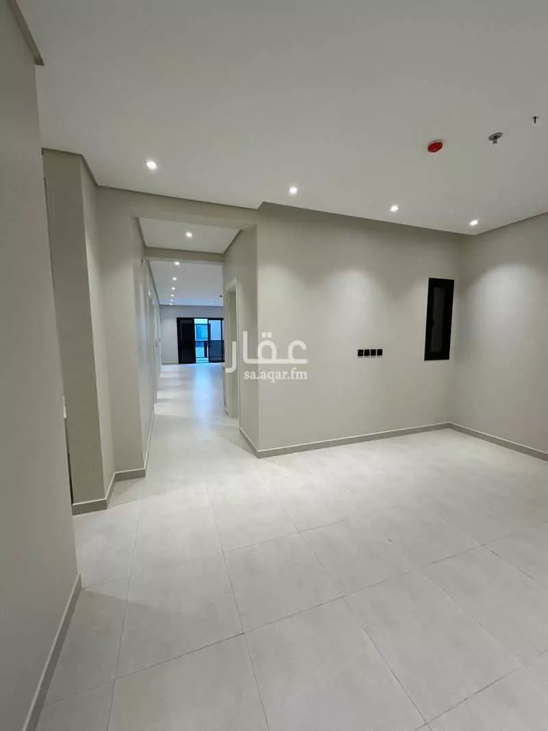 شقة 3 غرف في البحر، الدمام 4