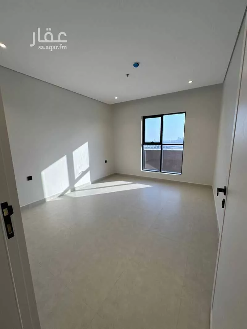 3 bedroom apartment in Al Bahr, Eastern Province 9