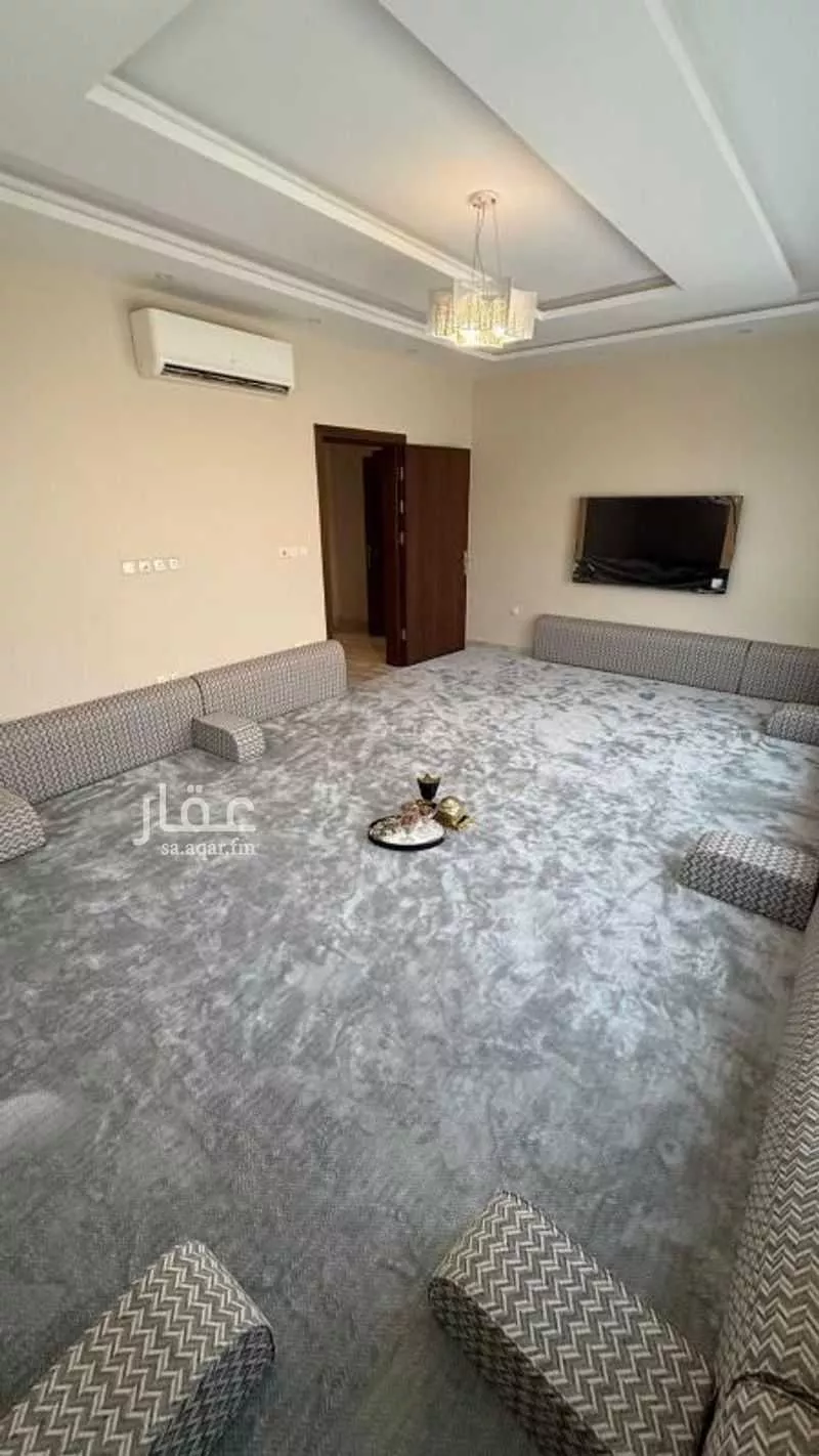 فيلا 5 غرف في الزمرد 5