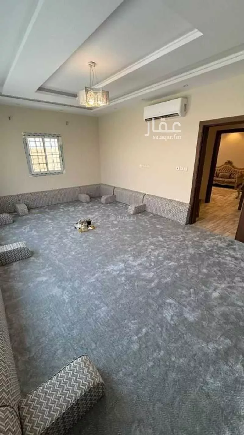 فيلا 5 غرف في الزمرد 3