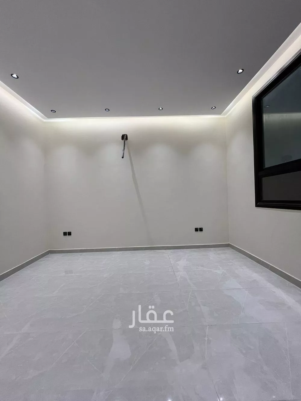 دور 3 غرف في العارض 2