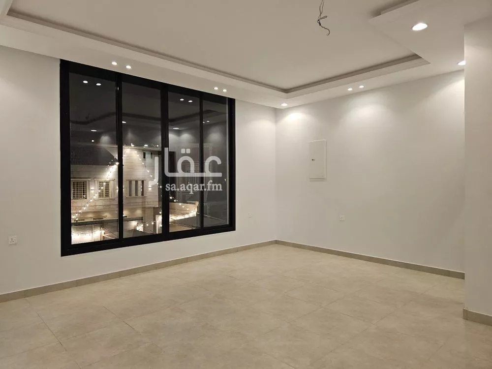 فيلا 6 غرف في الزمرد 2