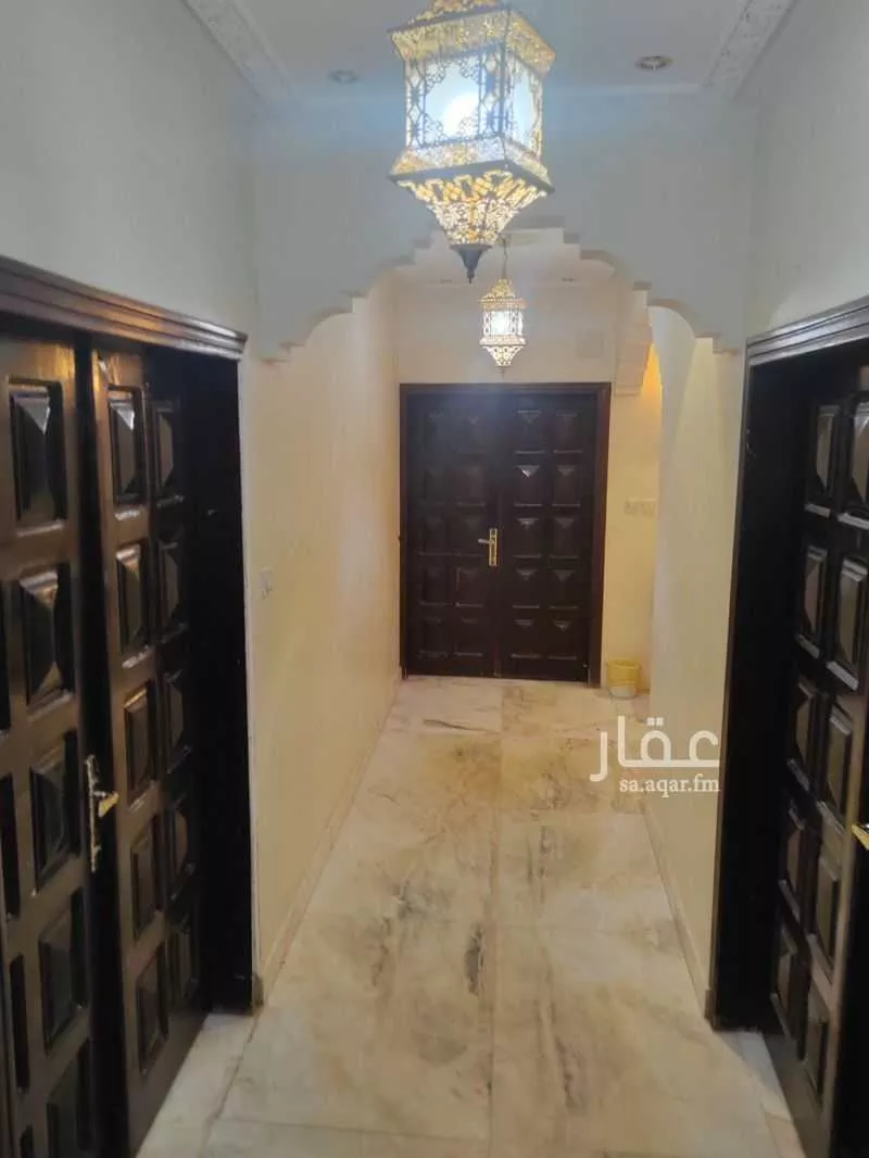 فيلا 5 غرف في النهضة 3