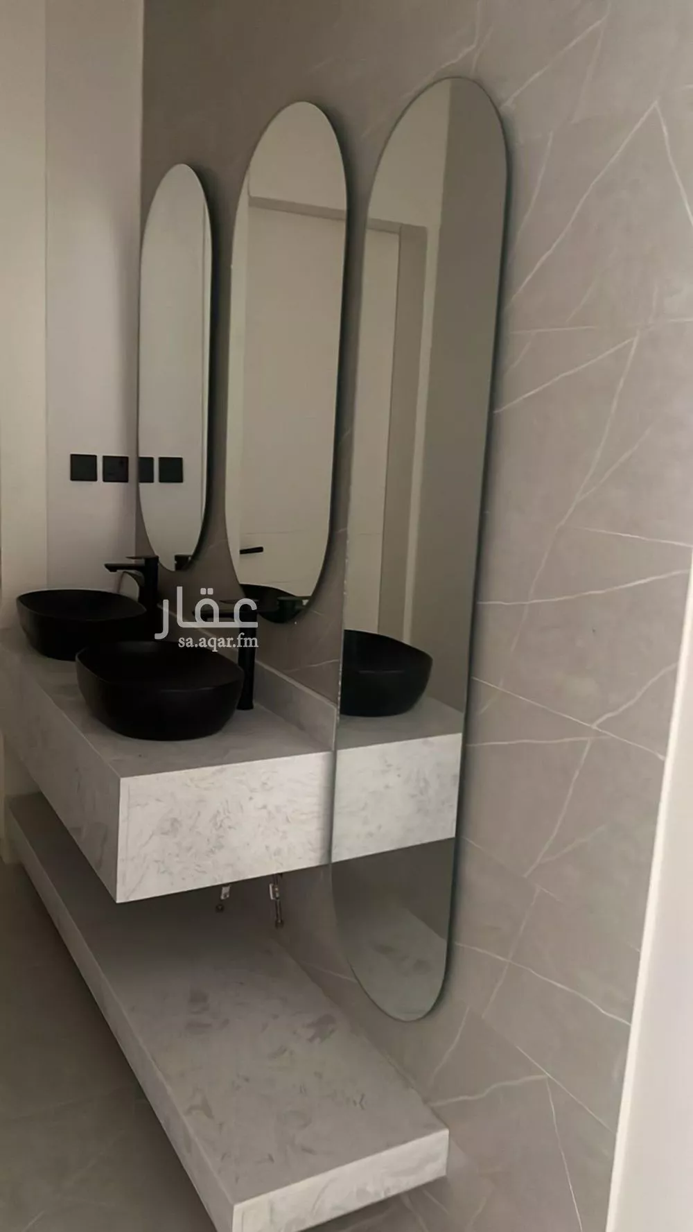 6 bedroom villa in Al Janadriyah 4