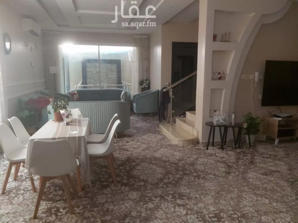 فيلا 9 غرف في طويق 4